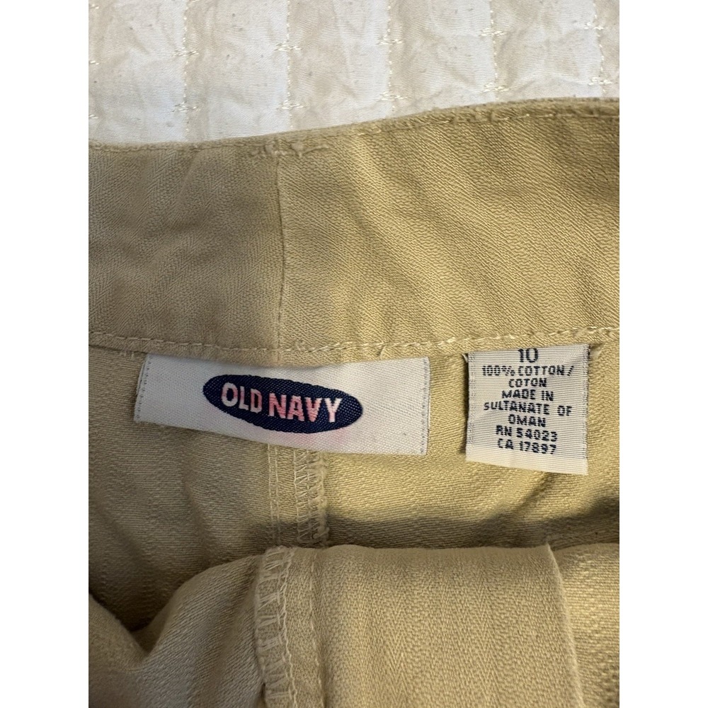 Old Navy Women's Y2K‎ Midrise Khaki Cargo Shorts, 10, 3.0 - Picture 2 of 8